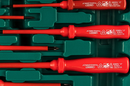 D02AP08S / 8 PCS 1000V INSULATED SCREWDRIVER SET